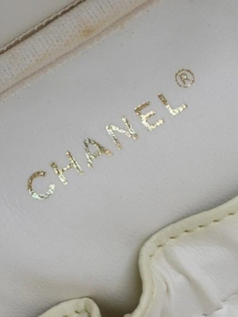 CHANEL CC Logo Cosmetic Vanity Hand Bag Grained Calfskin Leather Pink 674RP132 - Picture 14 of 16
